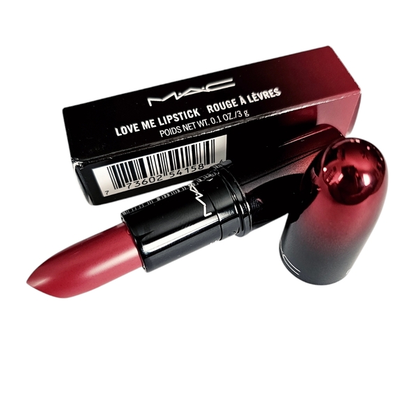 Mac Love Me Lipstick Give Me A Fever NIB - Picture 8 of 9